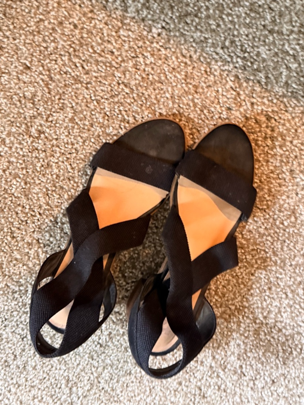 Women’s Black Crisscross Elastic Sandals